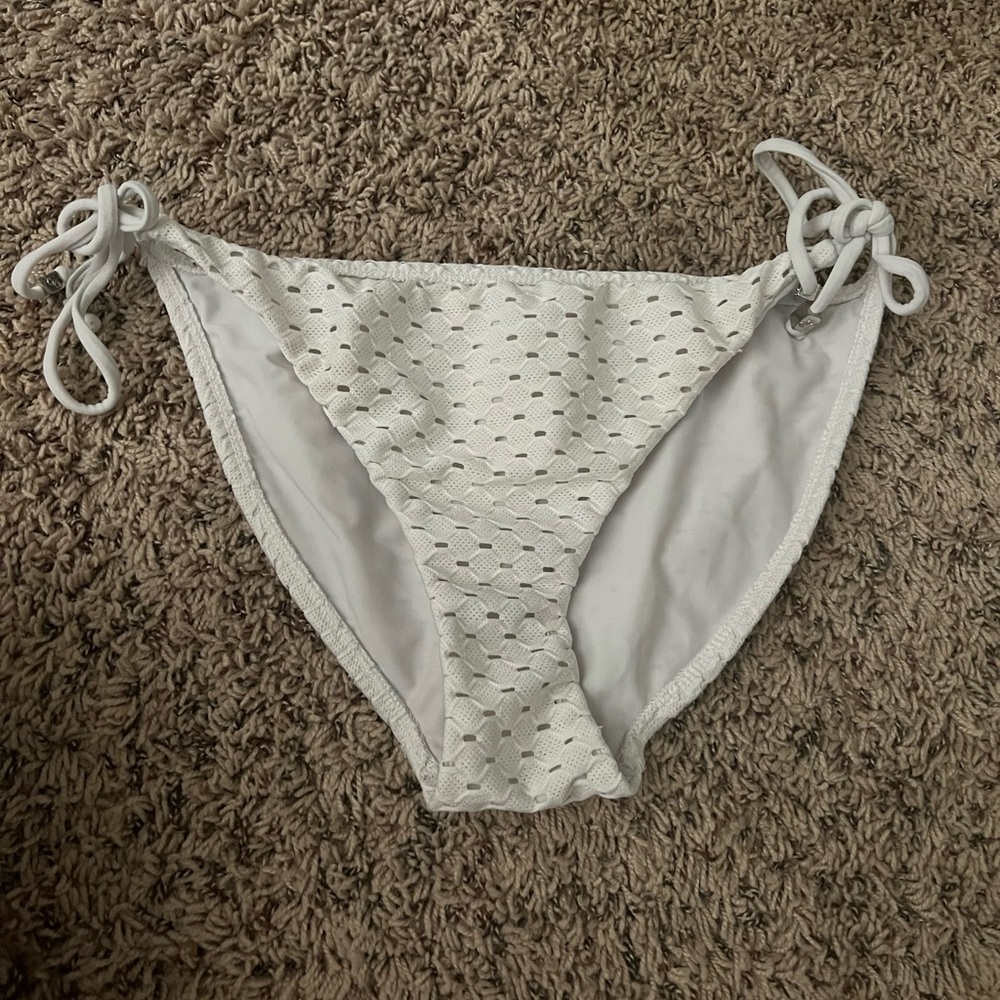 White bikini bottoms